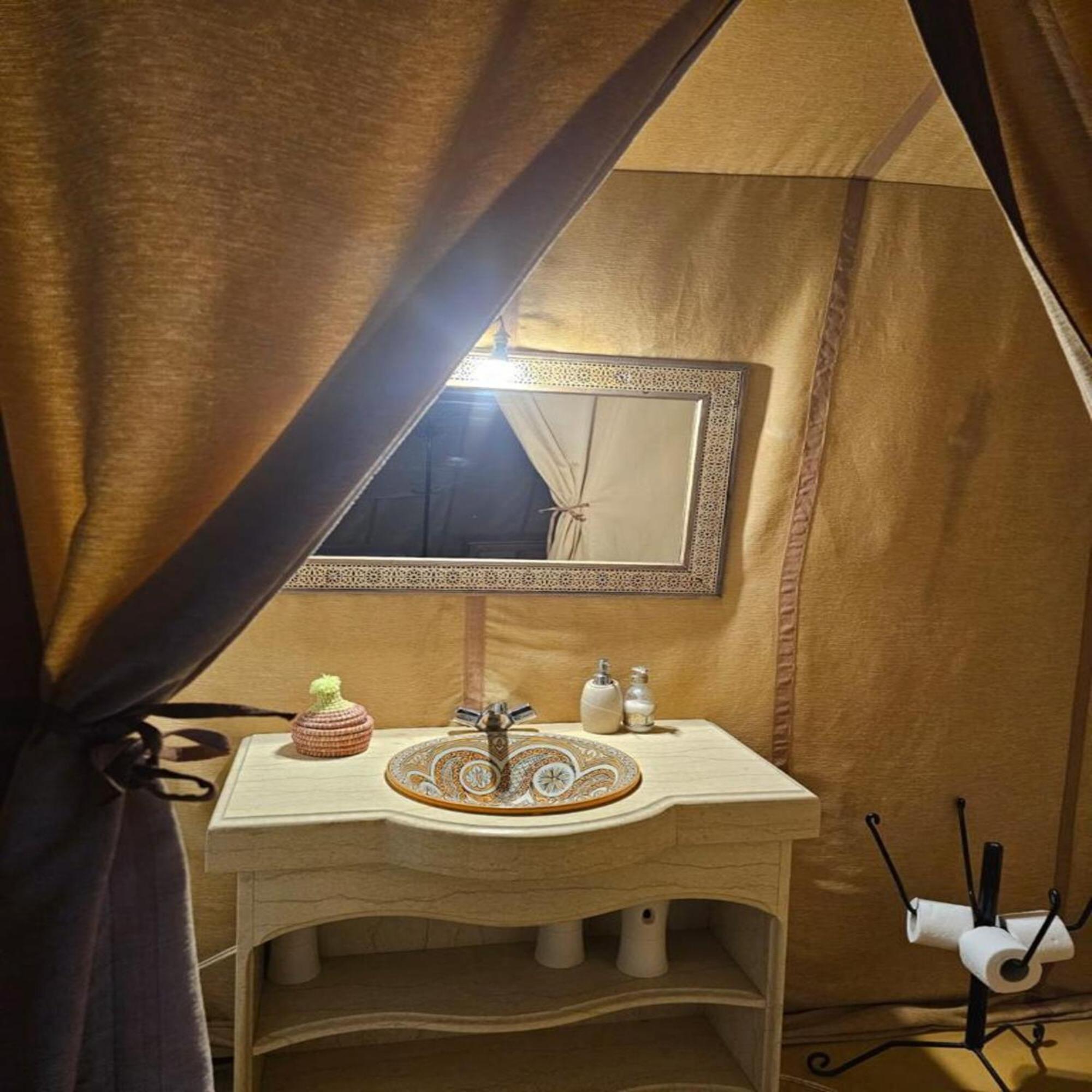 Erg Chebbi Romantic Desert Camp Merzouga Zewnętrze zdjęcie
